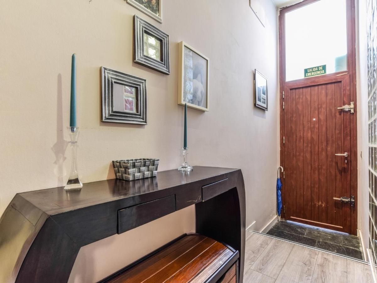 Apartamento Castizo En Madrid Rio Apartment Luaran gambar