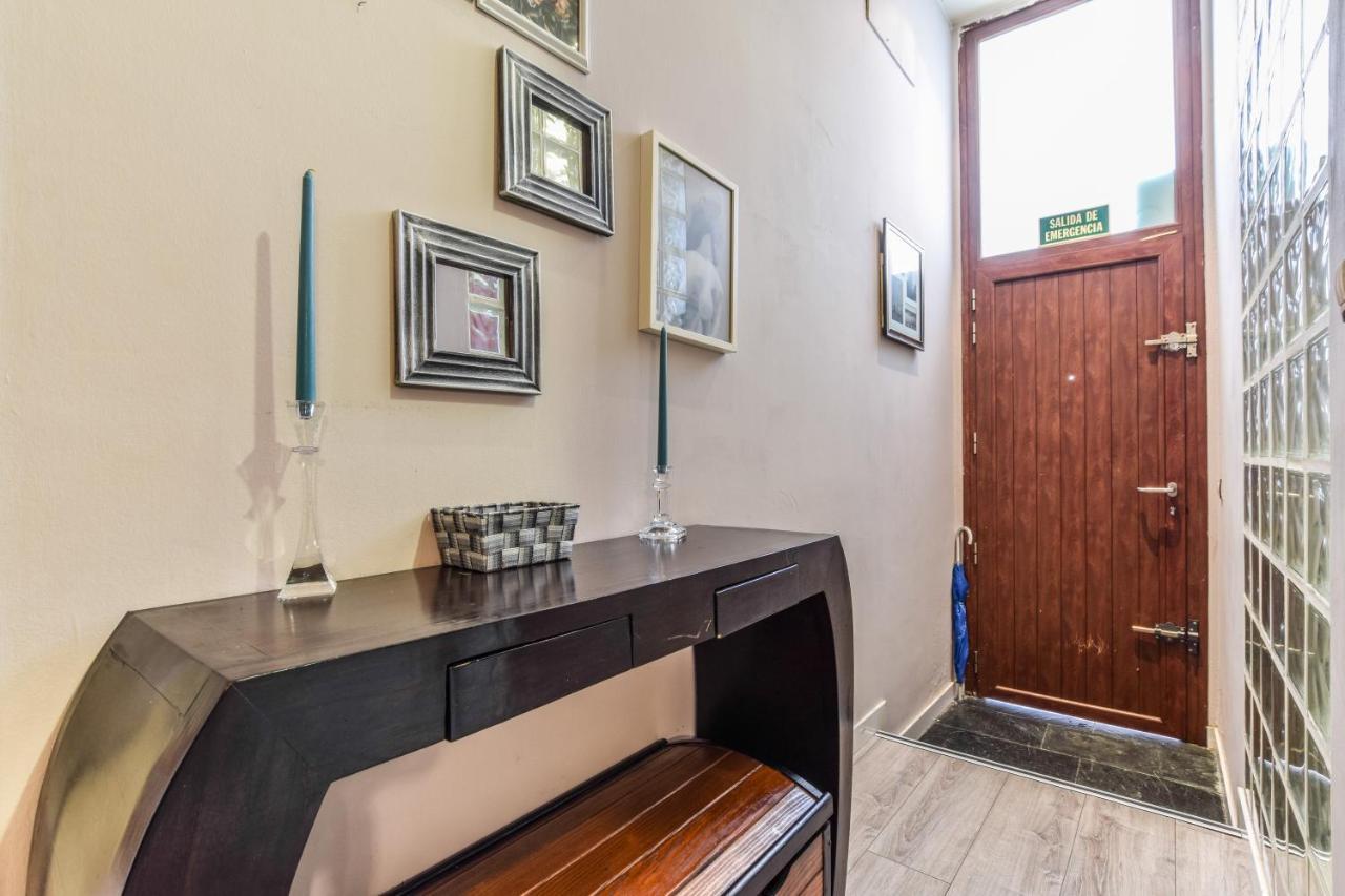 Apartamento Castizo En Madrid Rio Apartment Luaran gambar