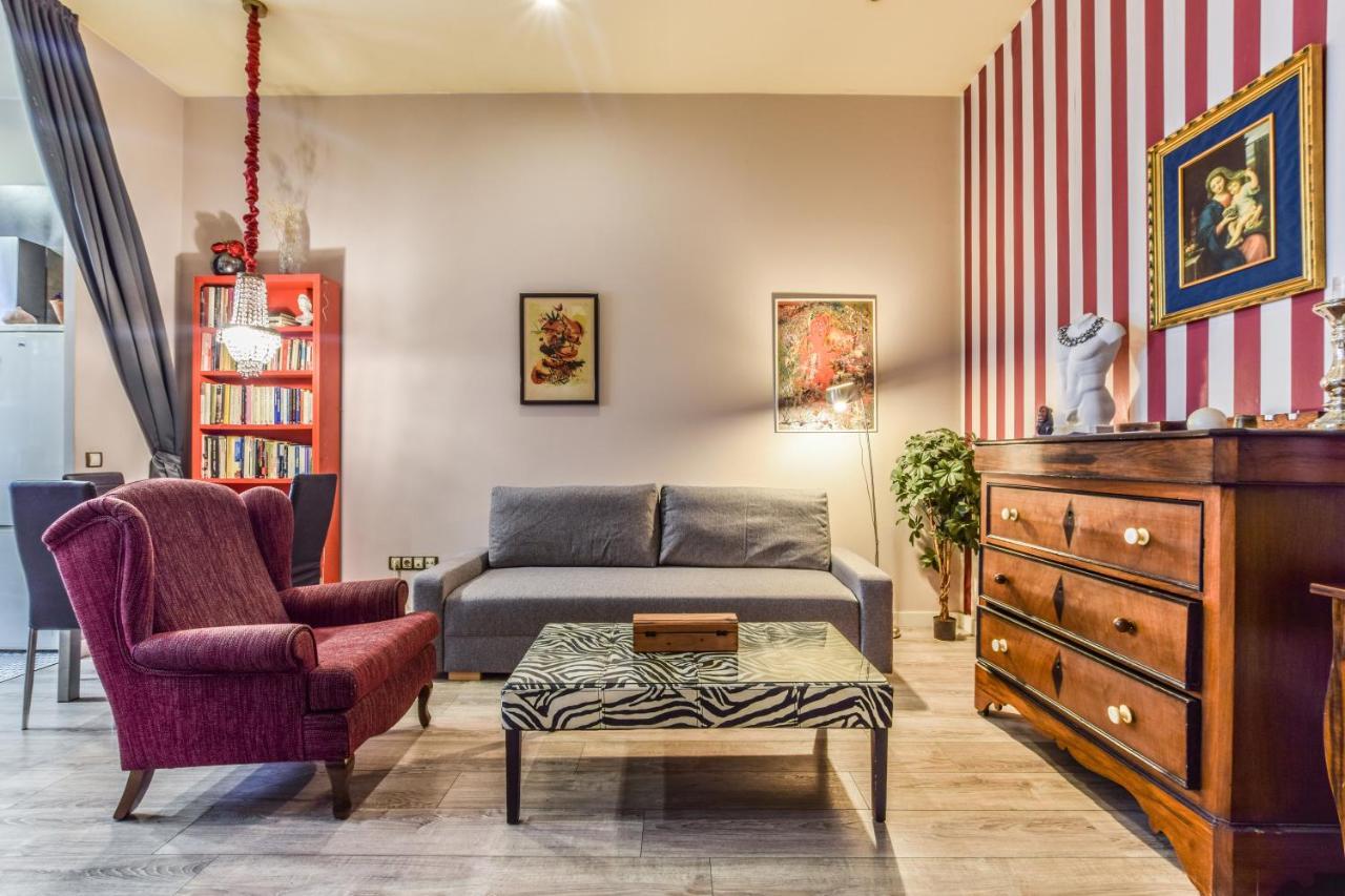 Apartamento Castizo En Madrid Rio Apartment Luaran gambar